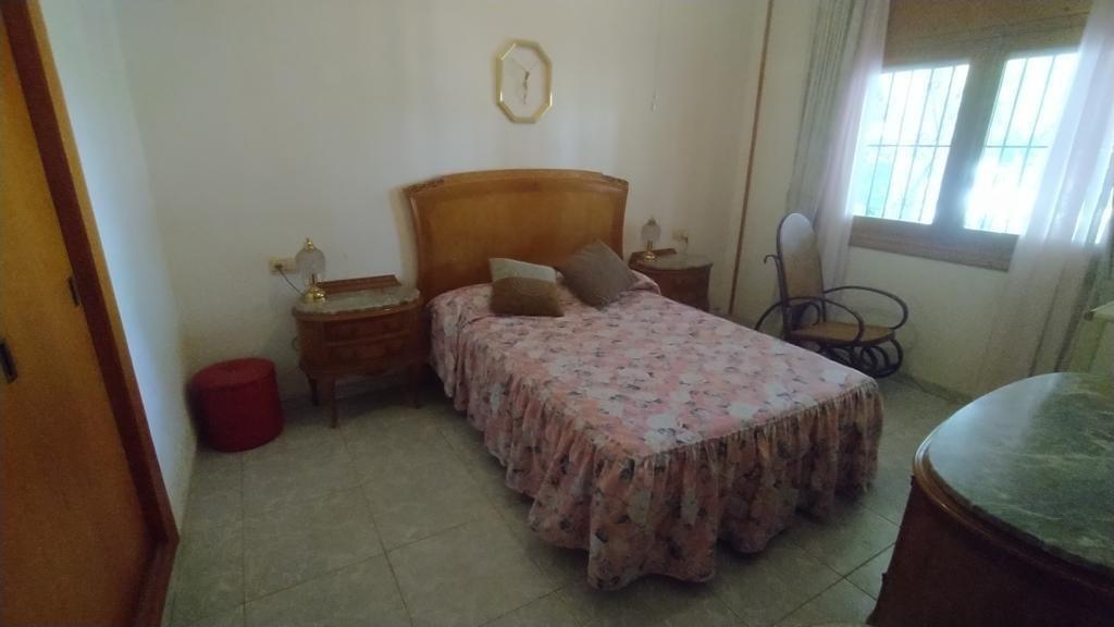 For sale - 6 Bedroom 3 Bathroom Villa in Torrevieja - Los Balcones  - Alicante