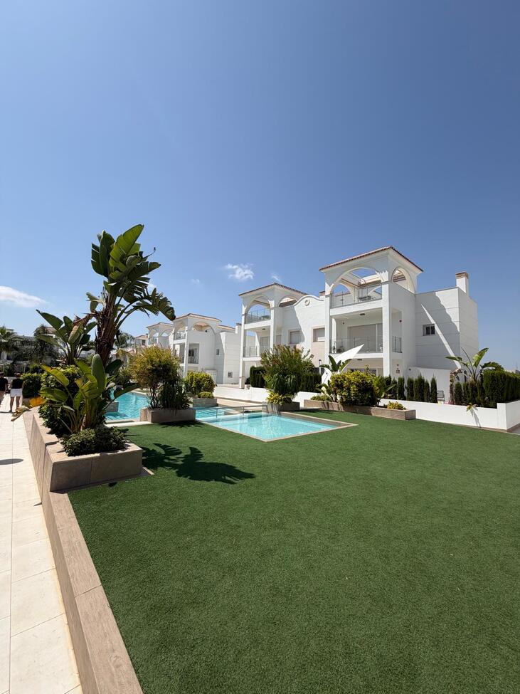 For sale - 3 Bedroom 2 Bathroom Bungalow in Ciudad Quesada - Costa Blanca  - Alicante