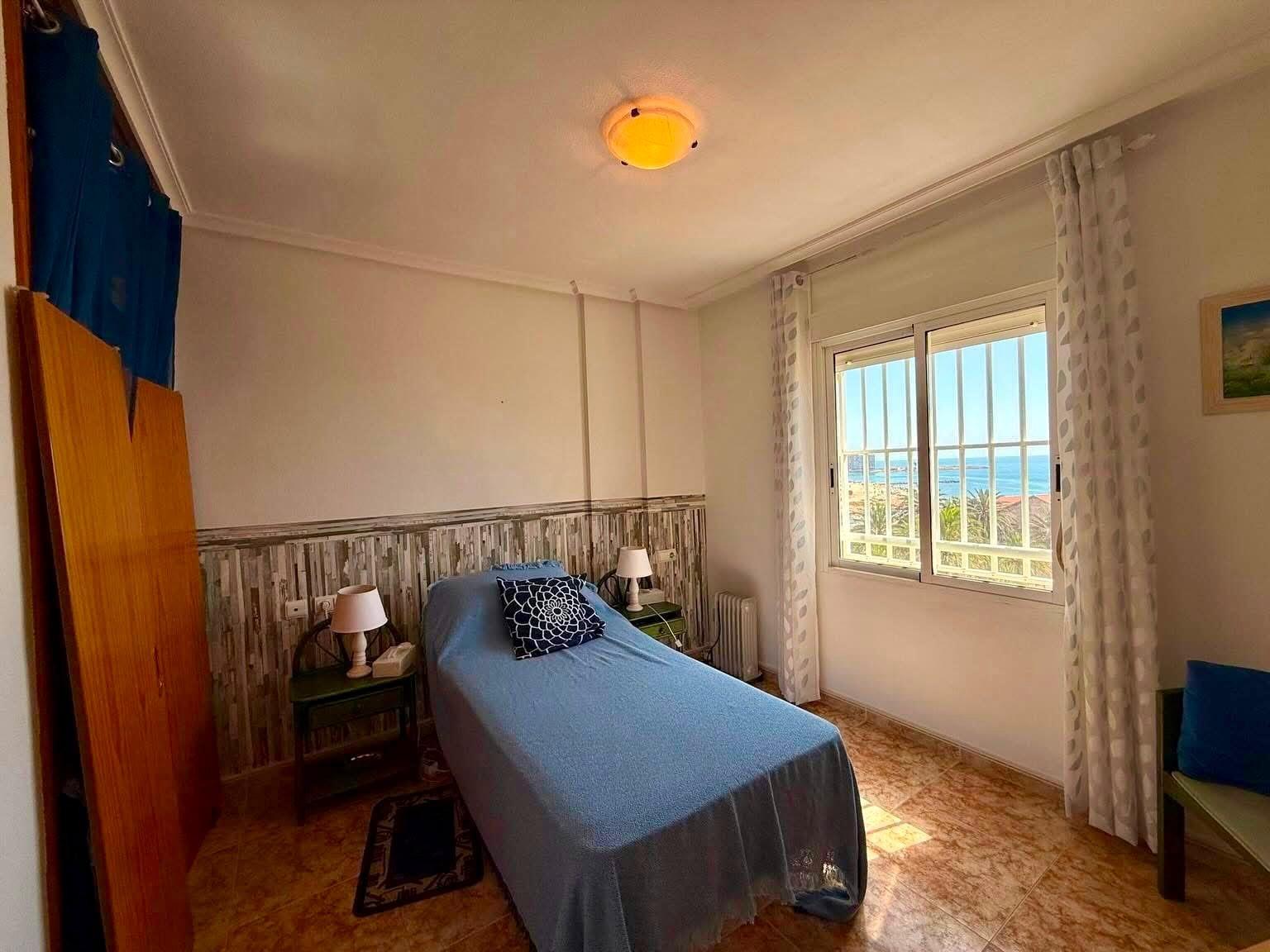 For sale - 2 Bedroom 1 Bathroom Apartment in Torrevieja - Playa Del Cura  - Alicante