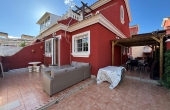27-140-519-11-1121/79338, 3 Bedroom 2 Bathroom Town House in Villamartin