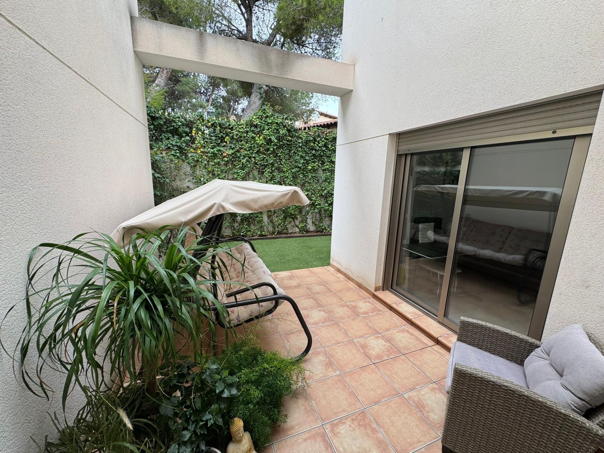 For sale - 3 Bedroom 3 Bathroom Town House in Torrevieja - Punta Prima  - Alicante