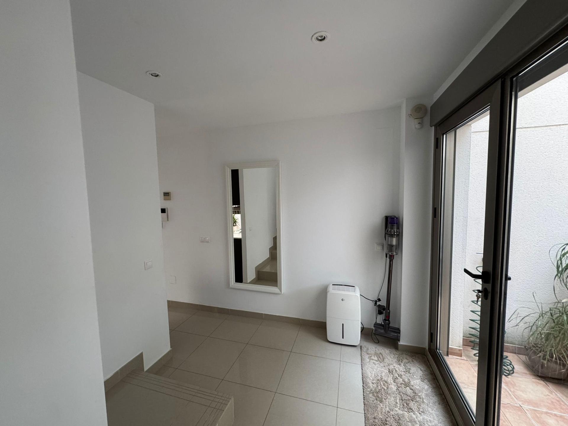 For sale - 3 Bedroom 3 Bathroom Town House in Torrevieja - Punta Prima  - Alicante