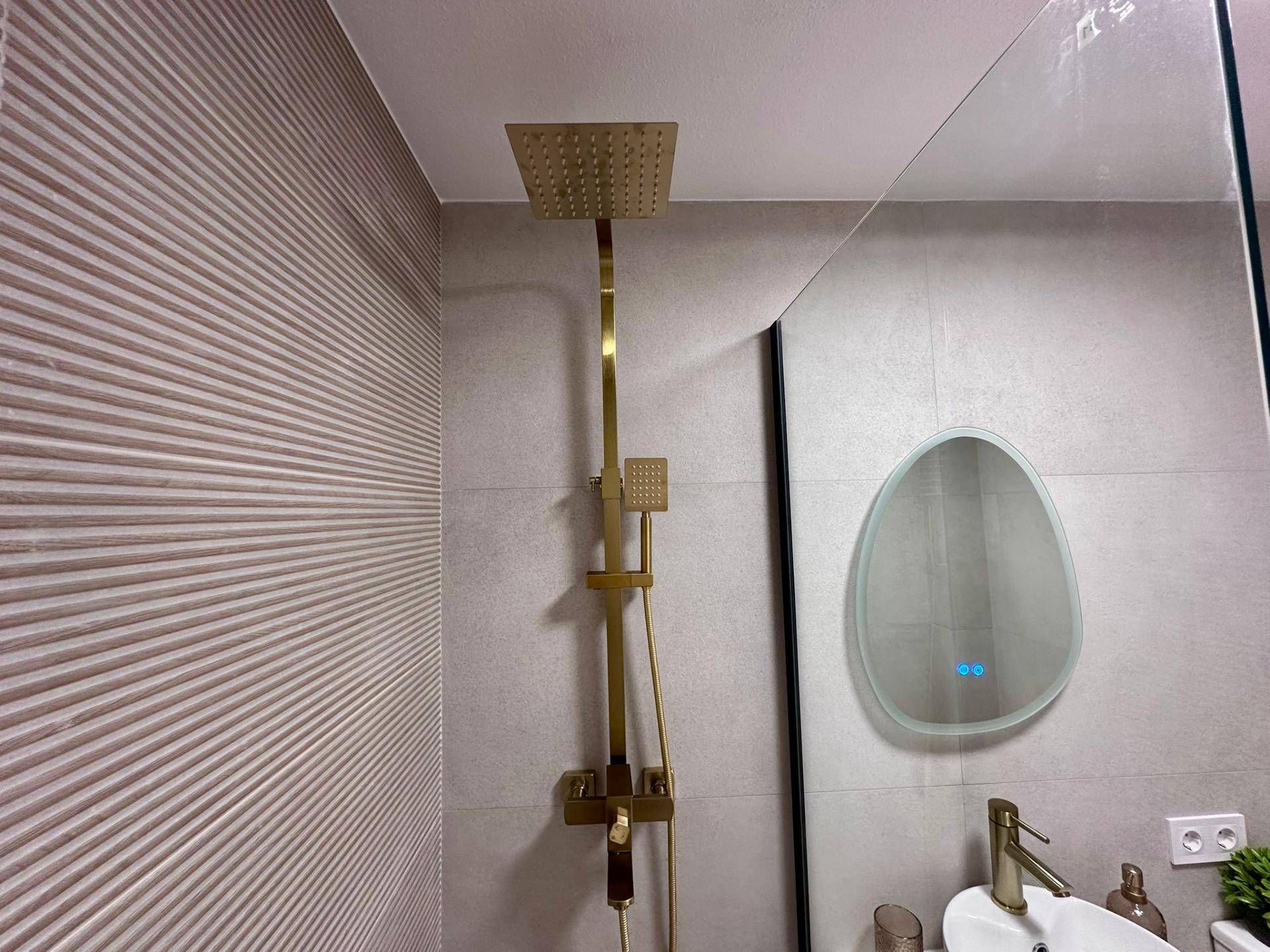 For sale - 2 Bedroom 1 Bathroom Apartment in Torrevieja - Habaneras  - Alicante
