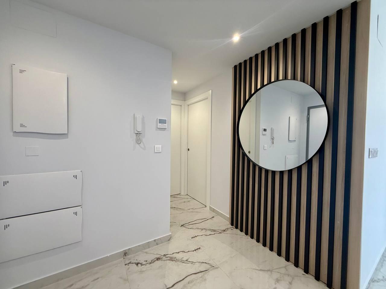 For sale - 2 Bedroom 2 Bathroom Penthouse in Villamartin - Pau 8  - Alicante