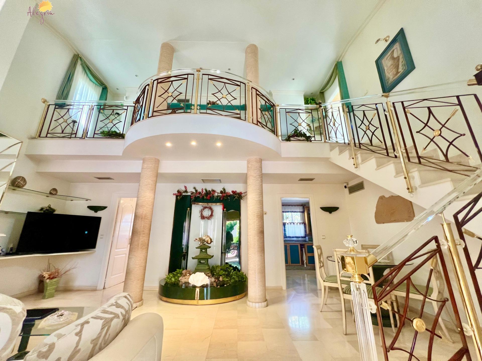 For sale - 3 Bedroom 2 Bathroom Villa in Torrevieja - Los Balcones - Los Altos Del Edén  - Alicante