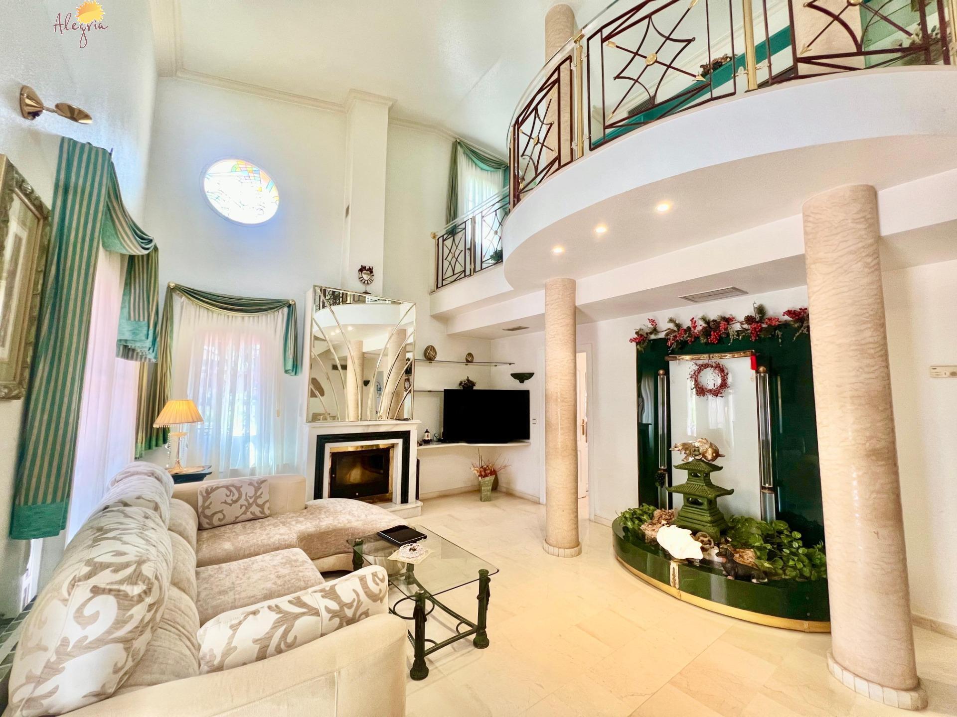 For sale - 3 Bedroom 2 Bathroom Villa in Torrevieja - Los Balcones - Los Altos Del Edén  - Alicante