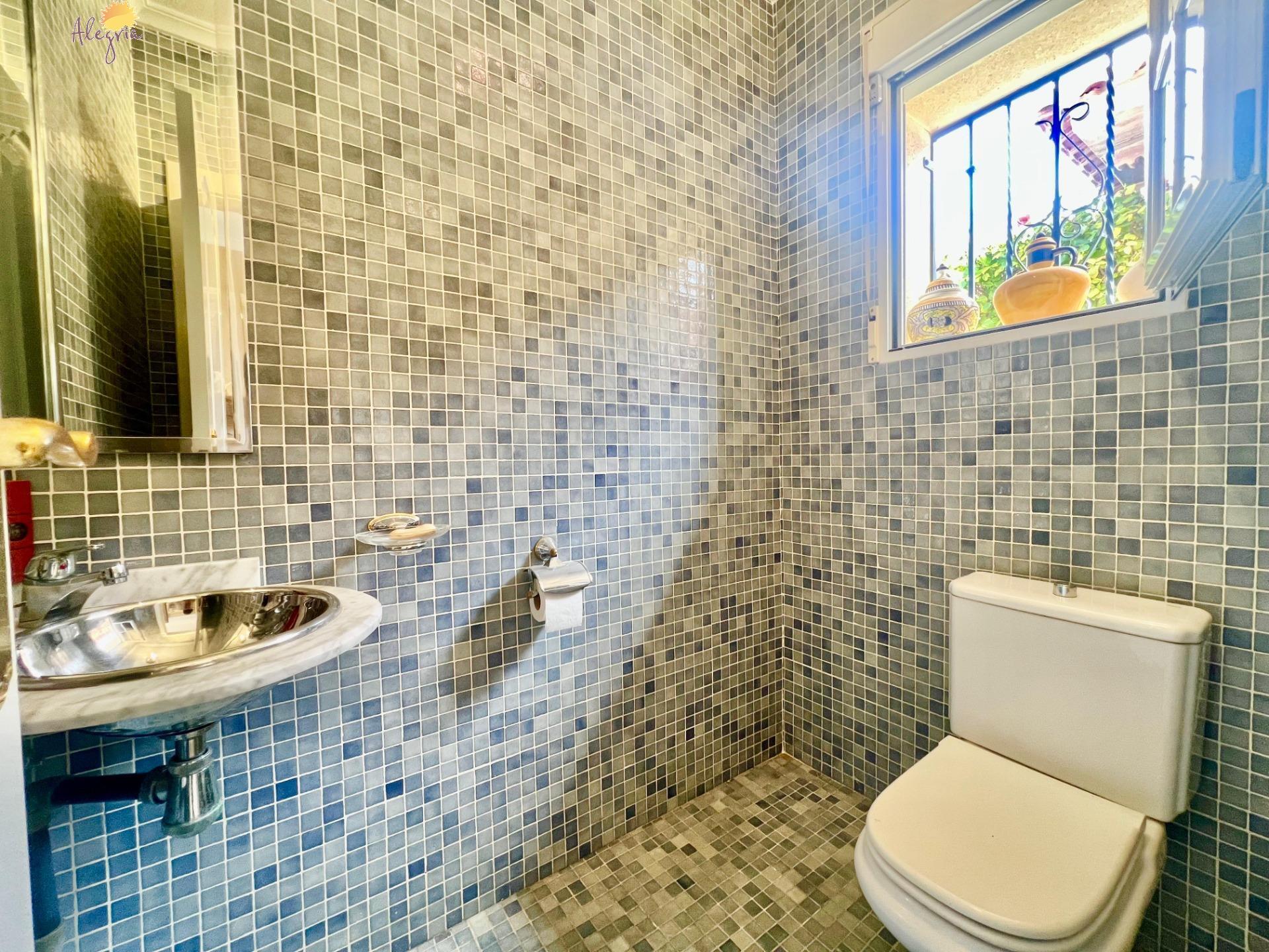 For sale - 3 Bedroom 2 Bathroom Villa in Torrevieja - Los Balcones - Los Altos Del Edén  - Alicante
