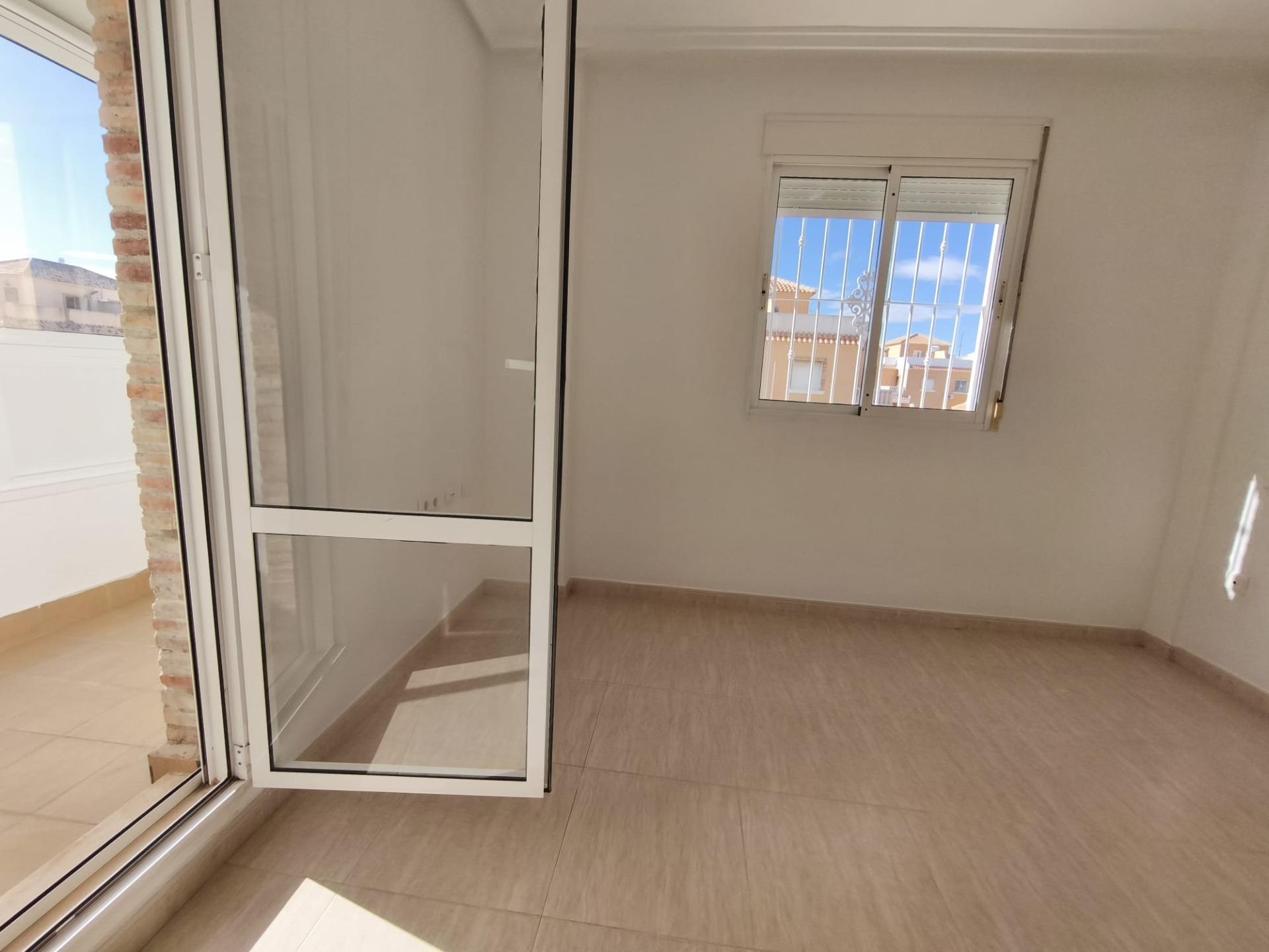 For sale - 3 Bedroom 2 Bathroom Town House in Ciudad Quesada - Lo Marabu  - Alicante