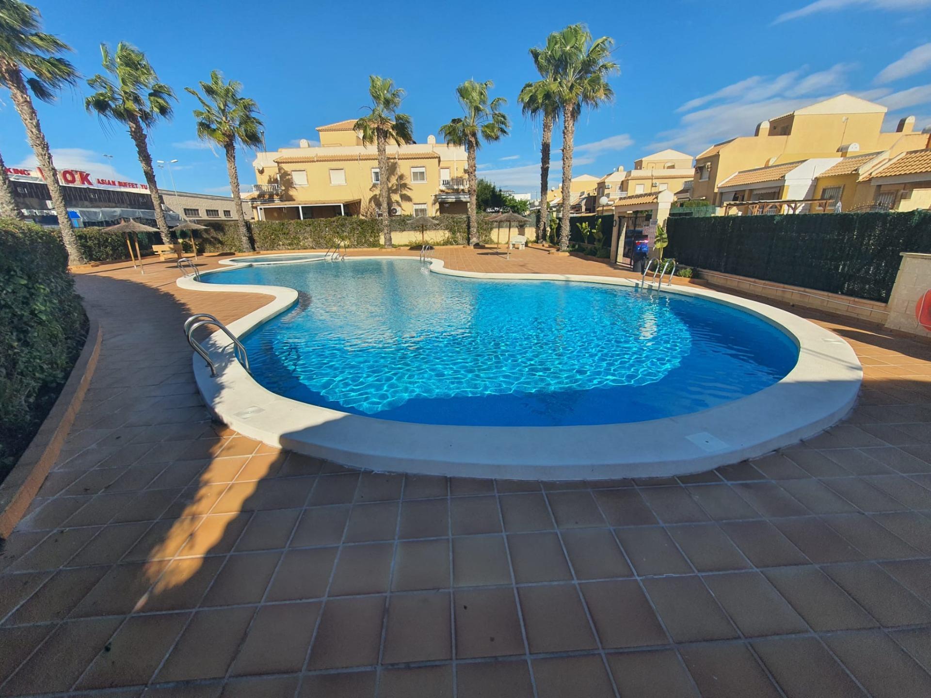 For sale - 3 Bedroom 2 Bathroom Town House in Ciudad Quesada - Lo Marabu  - Alicante