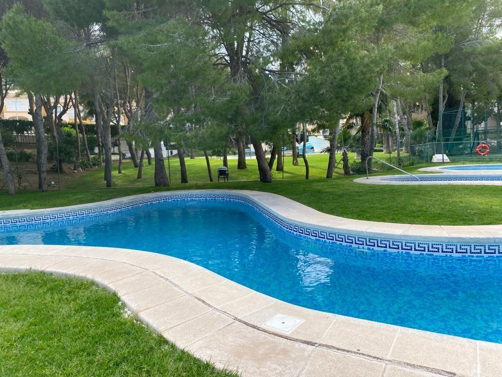 For sale - 3 Bedroom 2 Bathroom Apartment in Cabo Roig - Campoamor  - Alicante