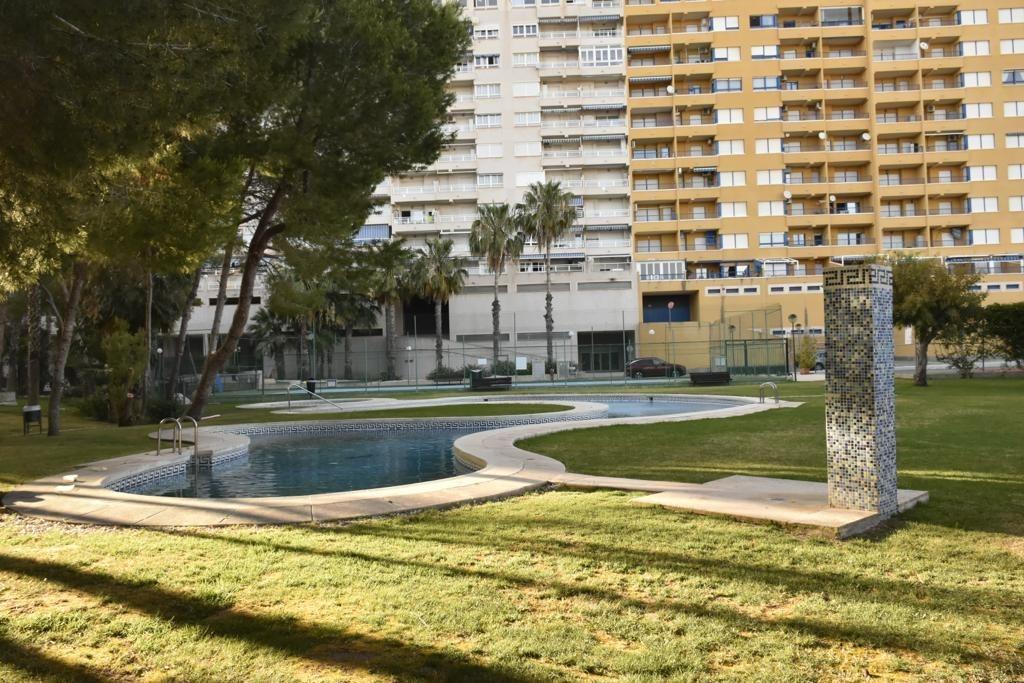 For sale - 3 Bedroom 2 Bathroom Apartment in Cabo Roig - Campoamor  - Alicante