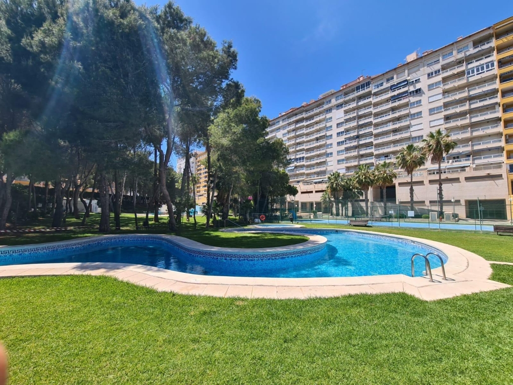 3 Bedroom 2 Bathroom Apartment in Cabo Roig