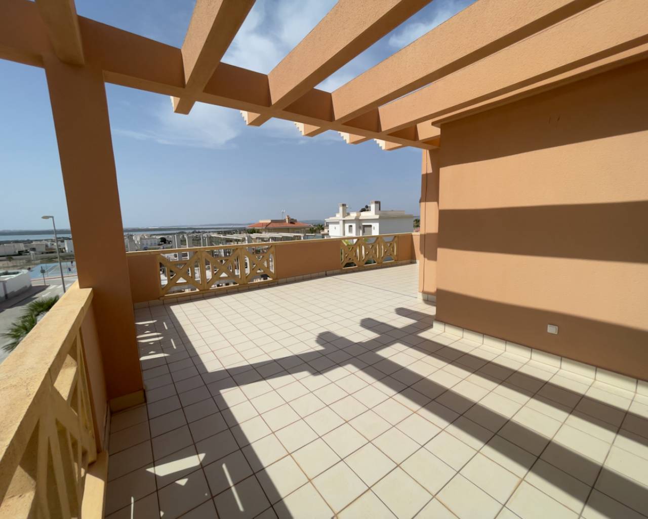 For sale - 4 Bedroom 2 Bathroom Villa in Ciudad Quesada - Costa Blanca  - Alicante