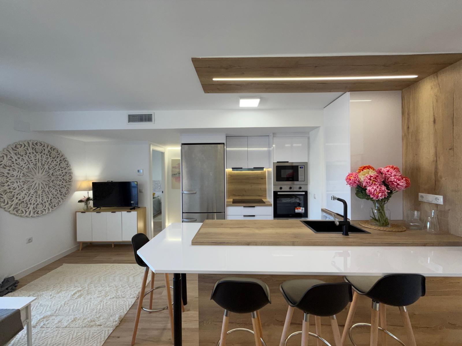 For sale - 3 Bedroom 2 Bathroom Apartment in Punta Prima  - Punta Prima  - Alicante