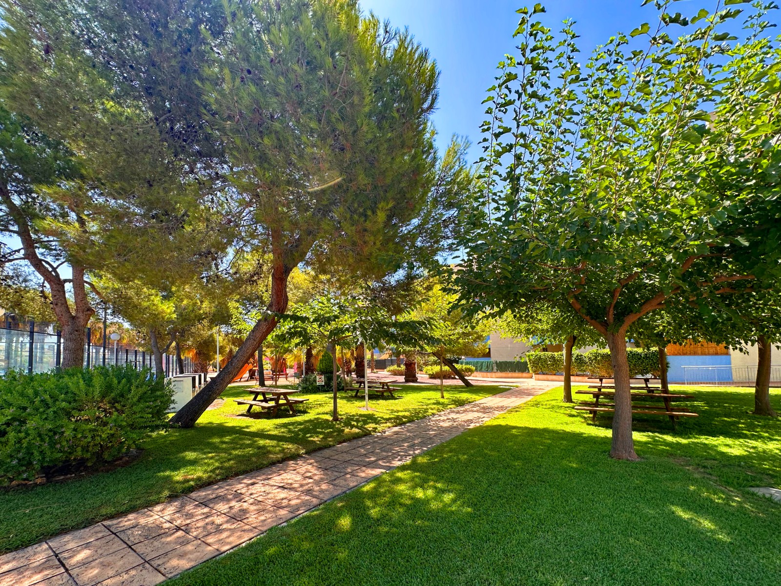 For sale - 2 Bedroom 1 Bathroom Apartment in Cabo Roig - Costa Blanca  - Alicante