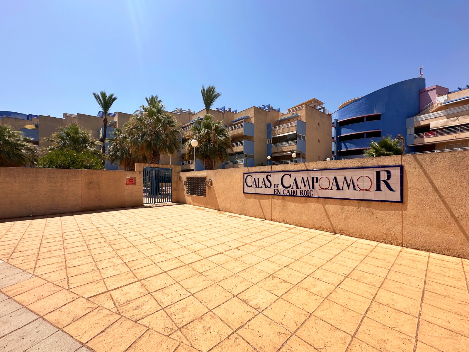 For sale - 2 Bedroom 1 Bathroom Apartment in Cabo Roig - Costa Blanca  - Alicante