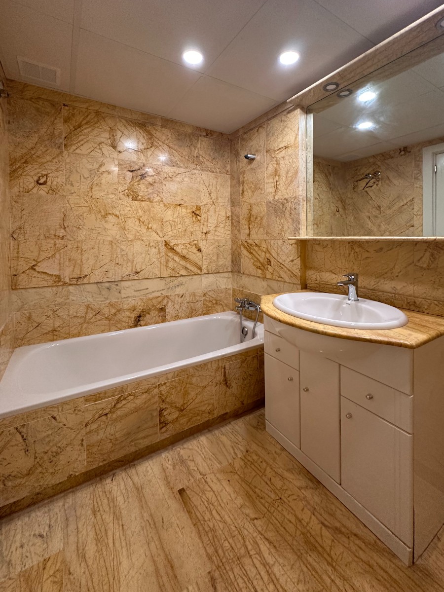 For sale - 2 Bedroom 1 Bathroom Apartment in Cabo Roig - Costa Blanca  - Alicante