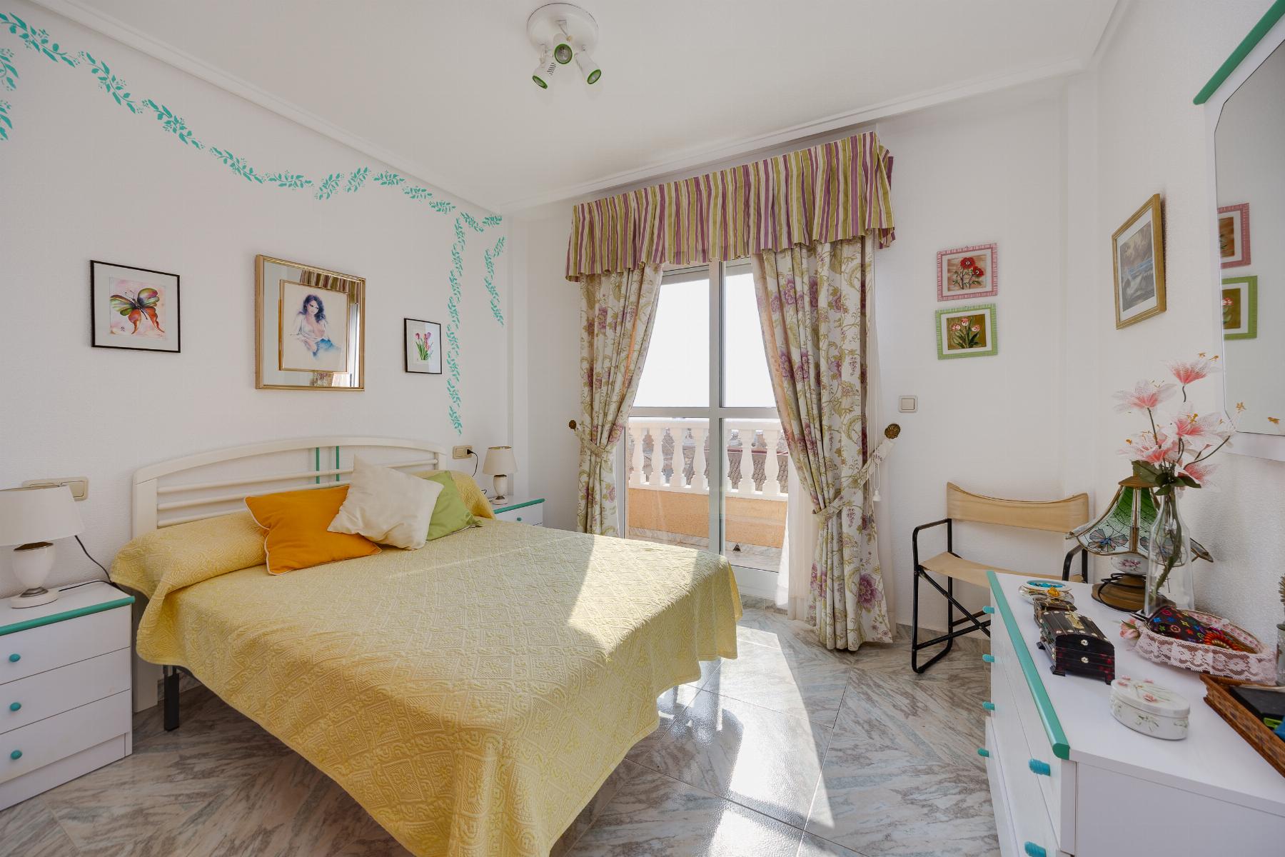 For sale - 2 Bedroom 1 Bathroom Apartment in La Mata - Costa Blanca  - Alicante