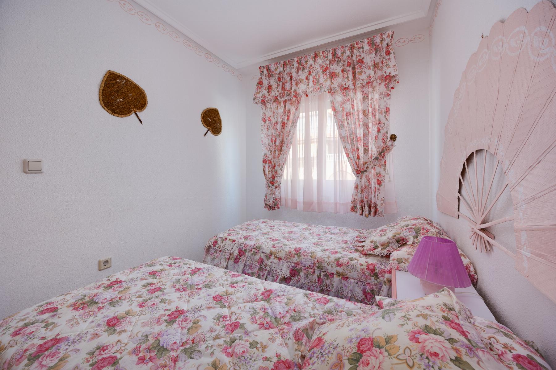 For sale - 2 Bedroom 1 Bathroom Apartment in La Mata - Costa Blanca  - Alicante