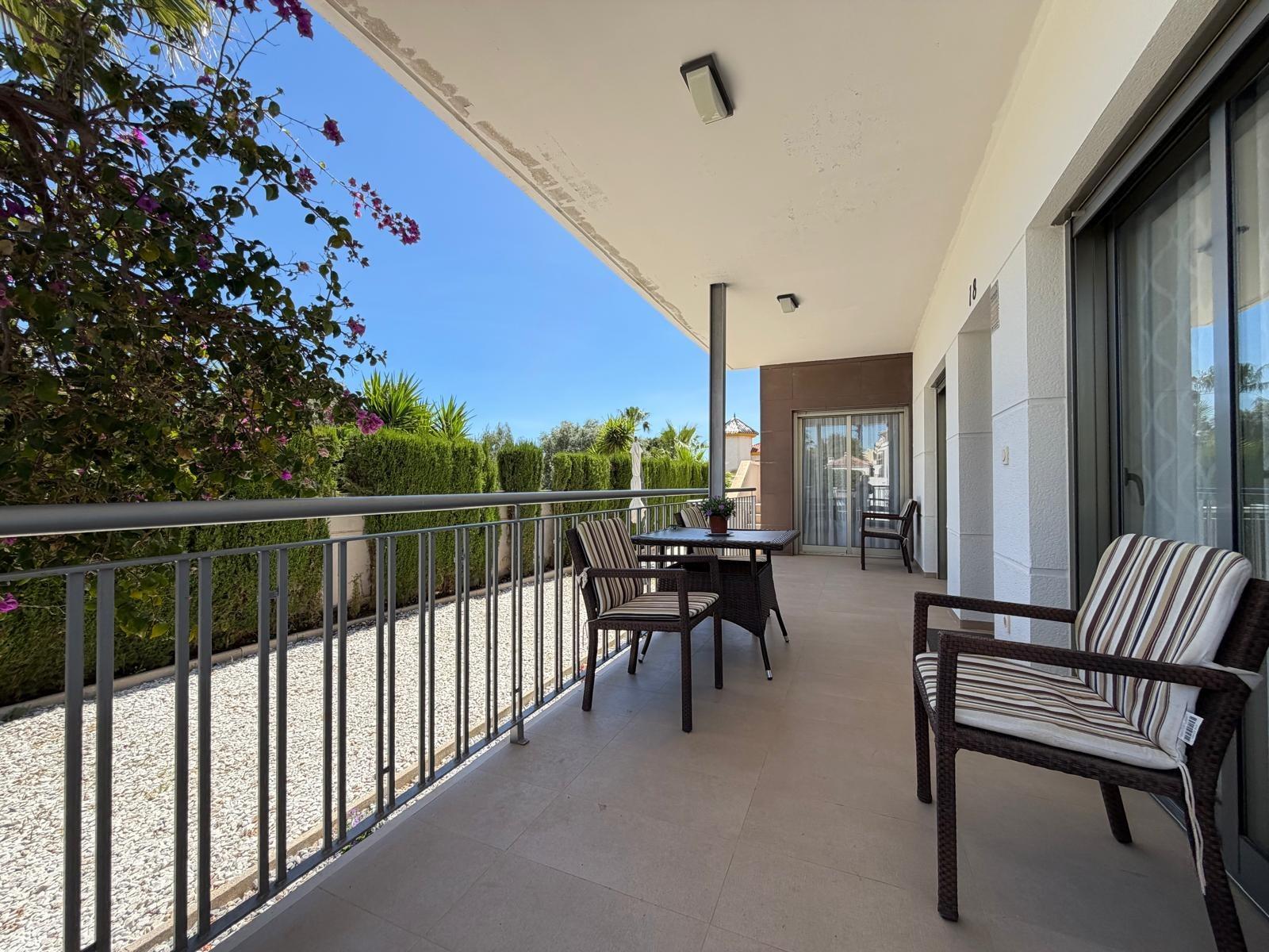 For sale - 4 Bedroom 3 Bathroom Villa in Ciudad Quesada - Dona Pepa  - Alicante