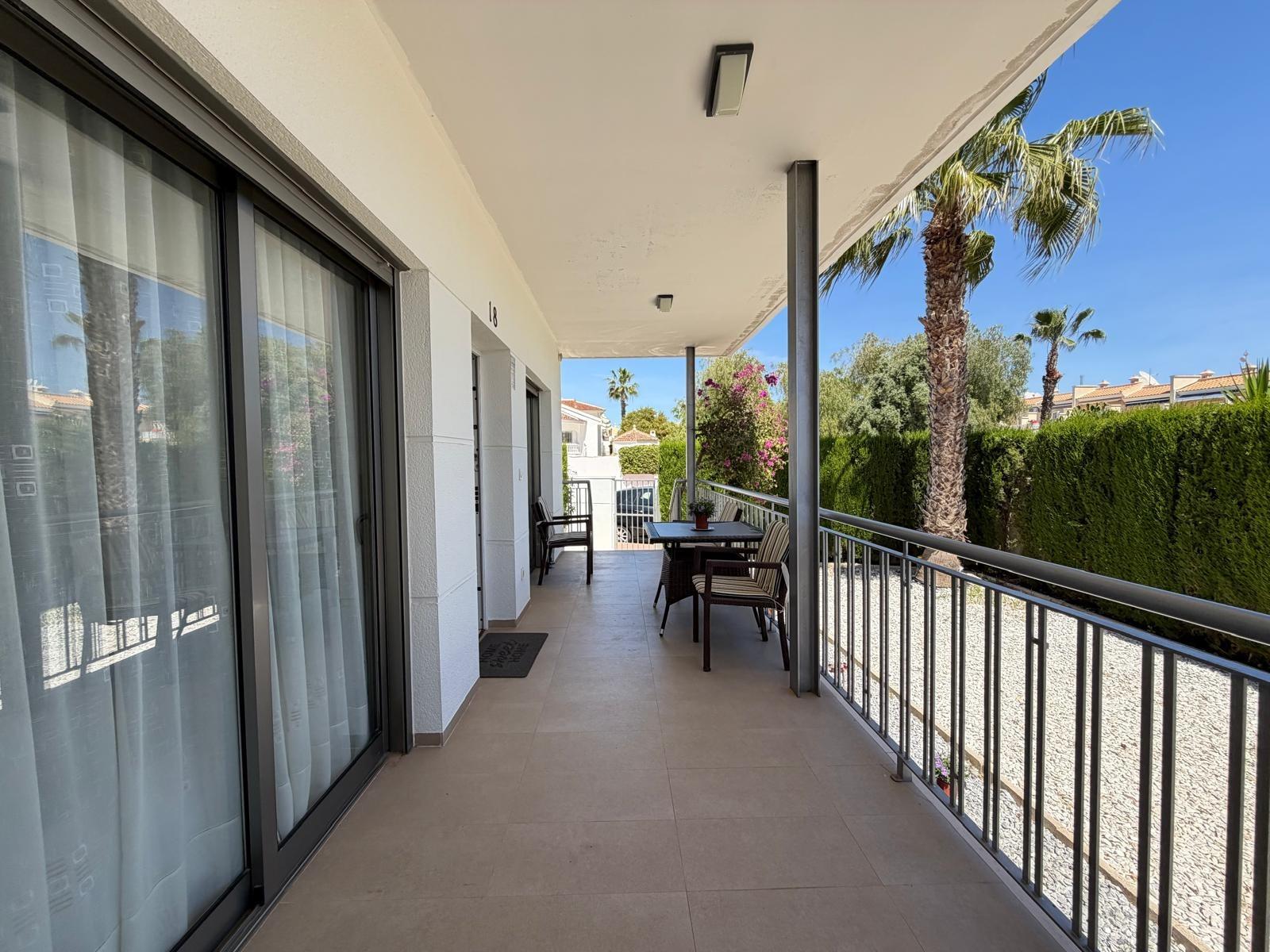 For sale - 4 Bedroom 3 Bathroom Villa in Ciudad Quesada - Dona Pepa  - Alicante