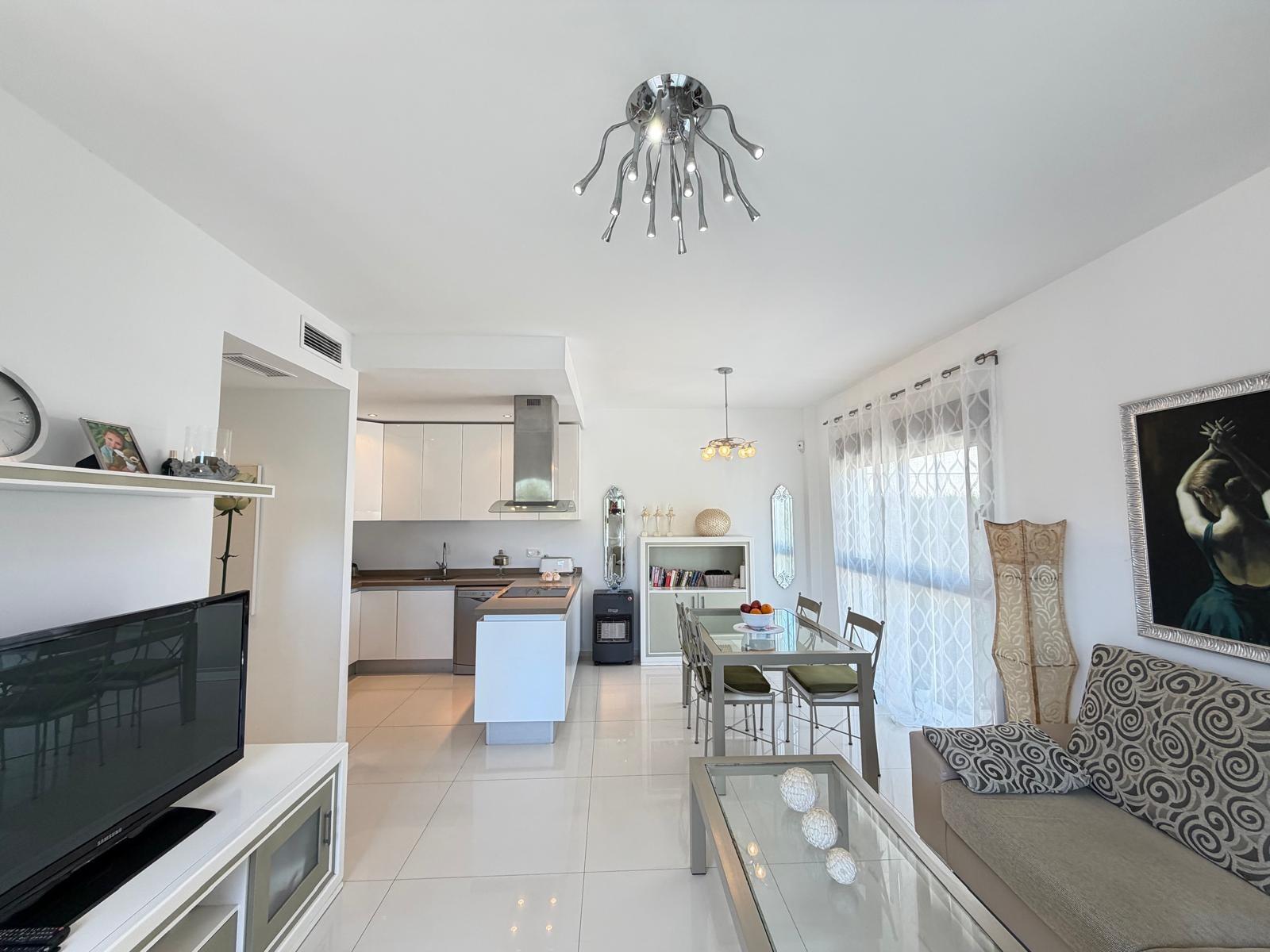 For sale - 4 Bedroom 3 Bathroom Villa in Ciudad Quesada - Dona Pepa  - Alicante