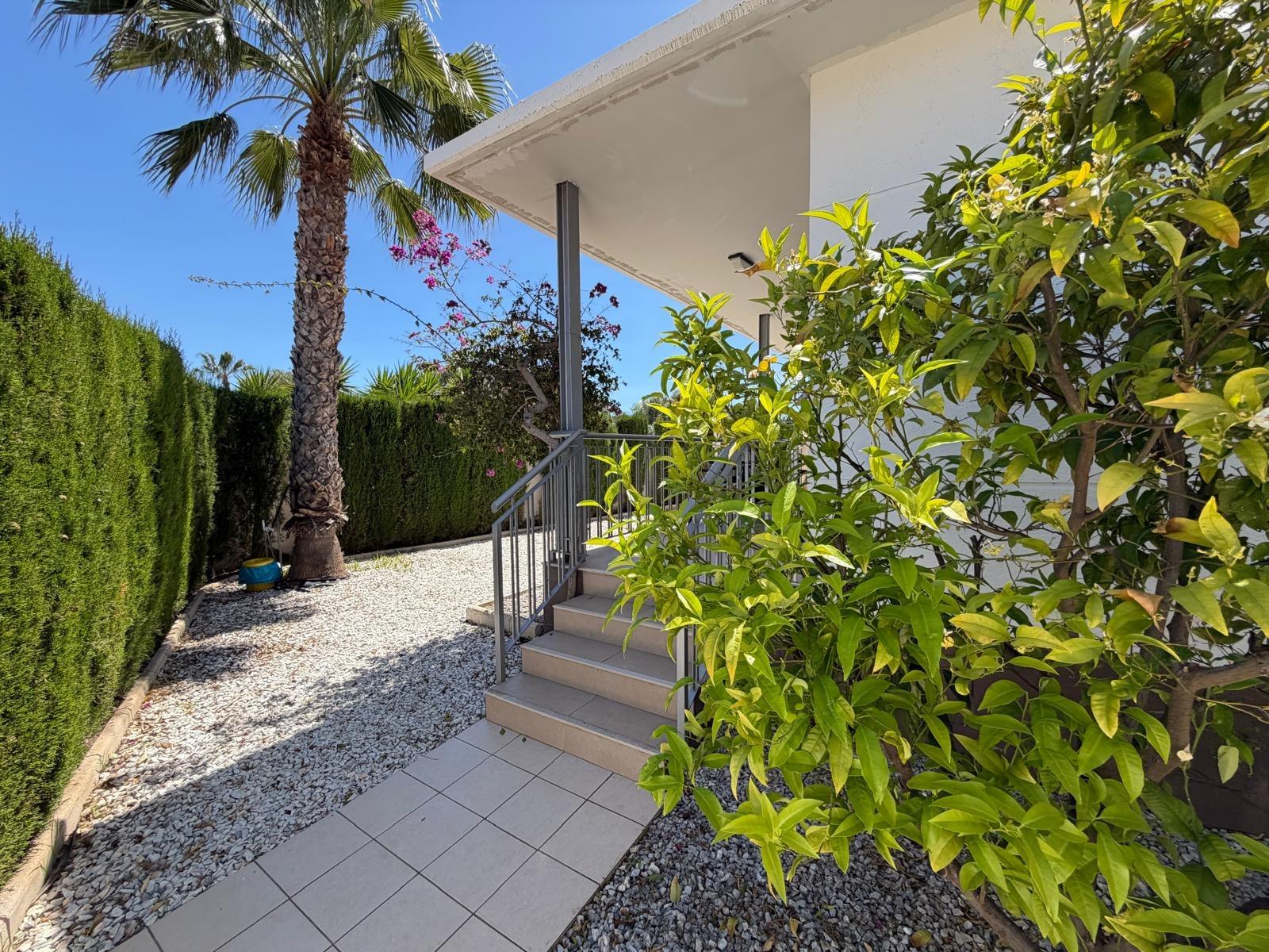 For sale - 4 Bedroom 3 Bathroom Villa in Ciudad Quesada - Dona Pepa  - Alicante