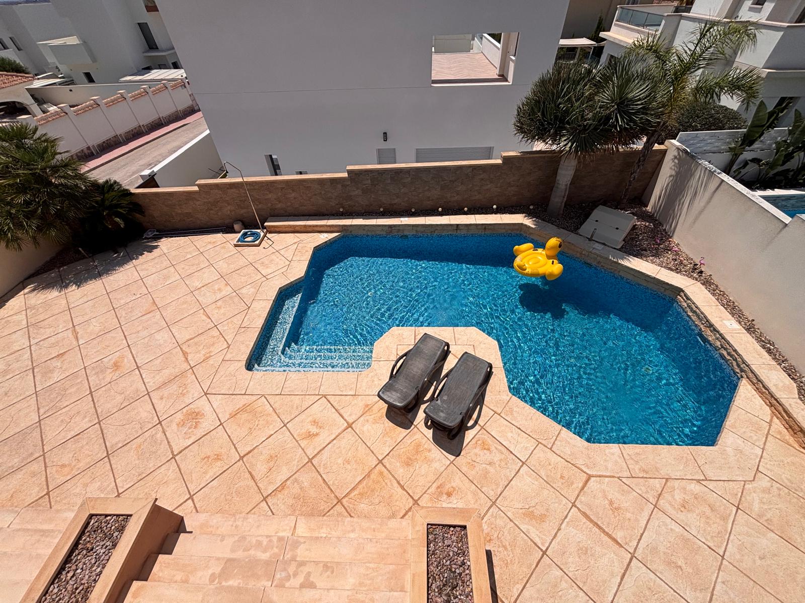 For sale - 4 Bedroom 2 Bathroom Detached Villa in Urbanización Ciudad Quesada - Urbanización Ciudad Quesada  - Alicante