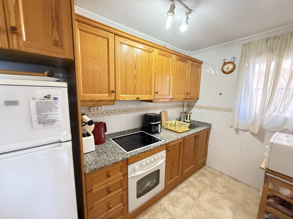 For sale - 3 Bedroom 2 Bathroom Apartment in La Zenia - , La Zenia, Alicante, Spain - Alicante
