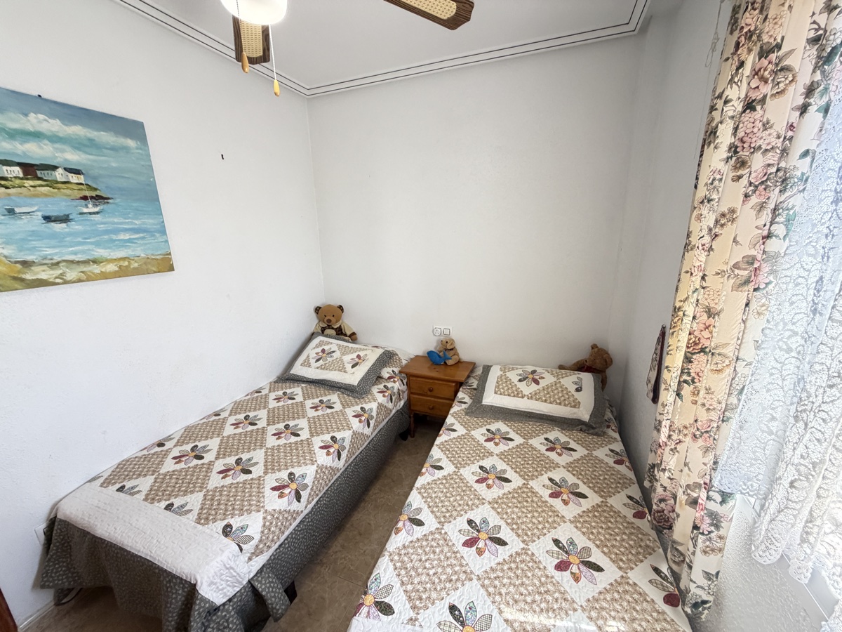 For sale - 3 Bedroom 2 Bathroom Apartment in La Zenia - , La Zenia, Alicante, Spain - Alicante