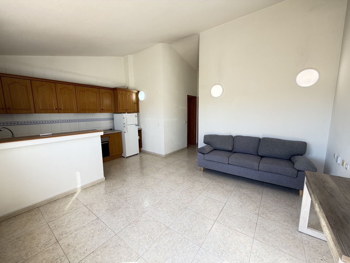 For sale - 2 Bedroom 1 Bathroom Apartment in Villamartin - , Villamartin, Alicante, Spain - Alicante