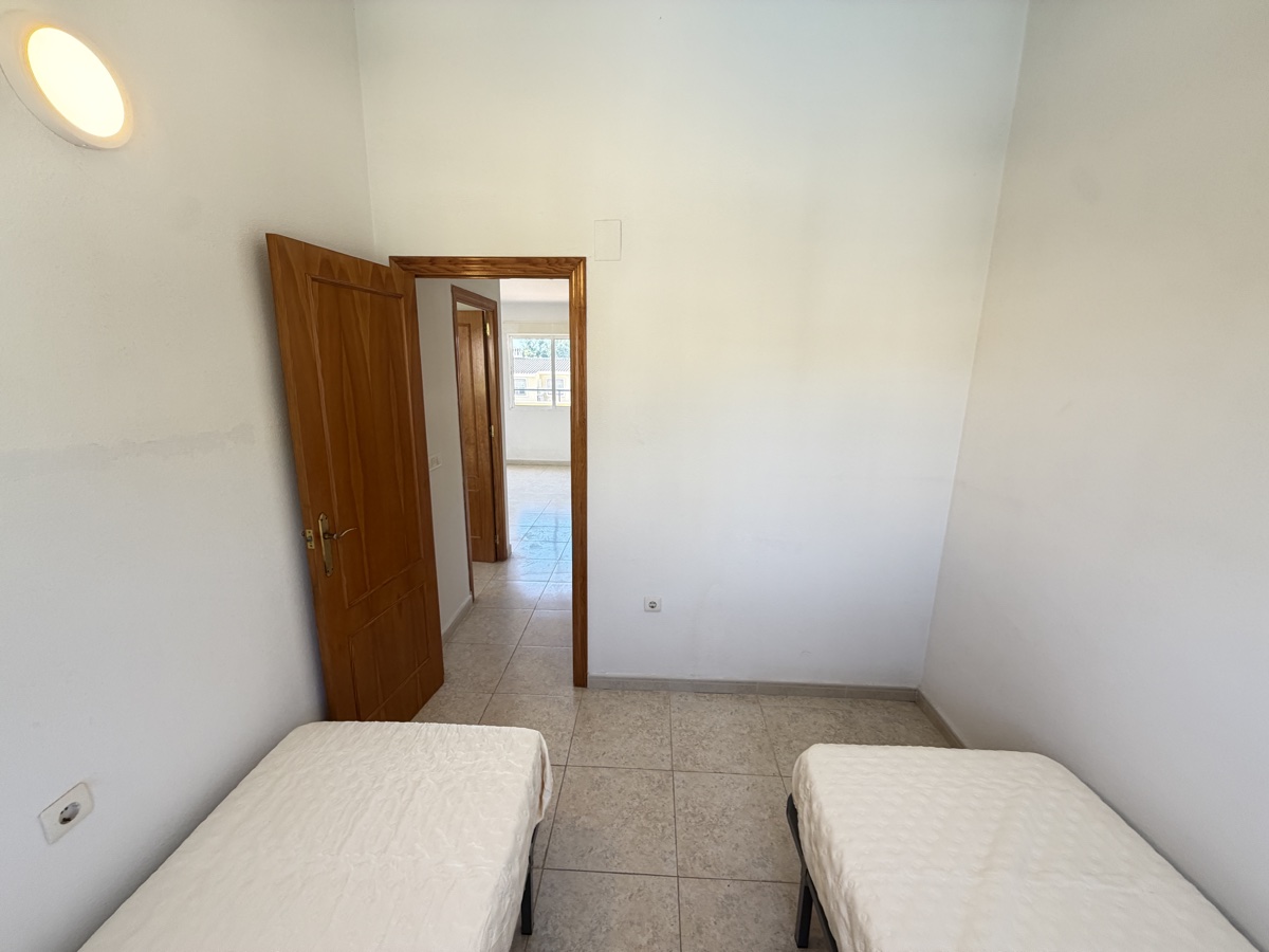 For sale - 2 Bedroom 1 Bathroom Apartment in Villamartin - , Villamartin, Alicante, Spain - Alicante