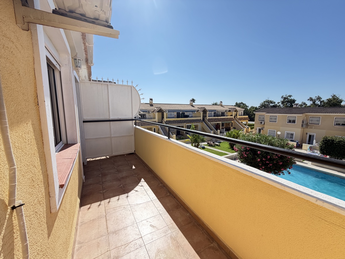 For sale - 2 Bedroom 1 Bathroom Apartment in Villamartin - , Villamartin, Alicante, Spain - Alicante