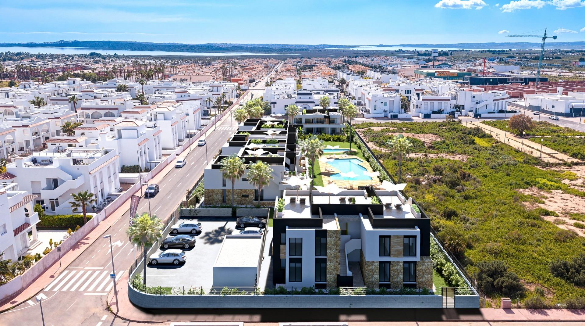 For sale - 2 Bedroom 2 Bathroom Bungalow in Rojales - Lo Marabú  - Alicante