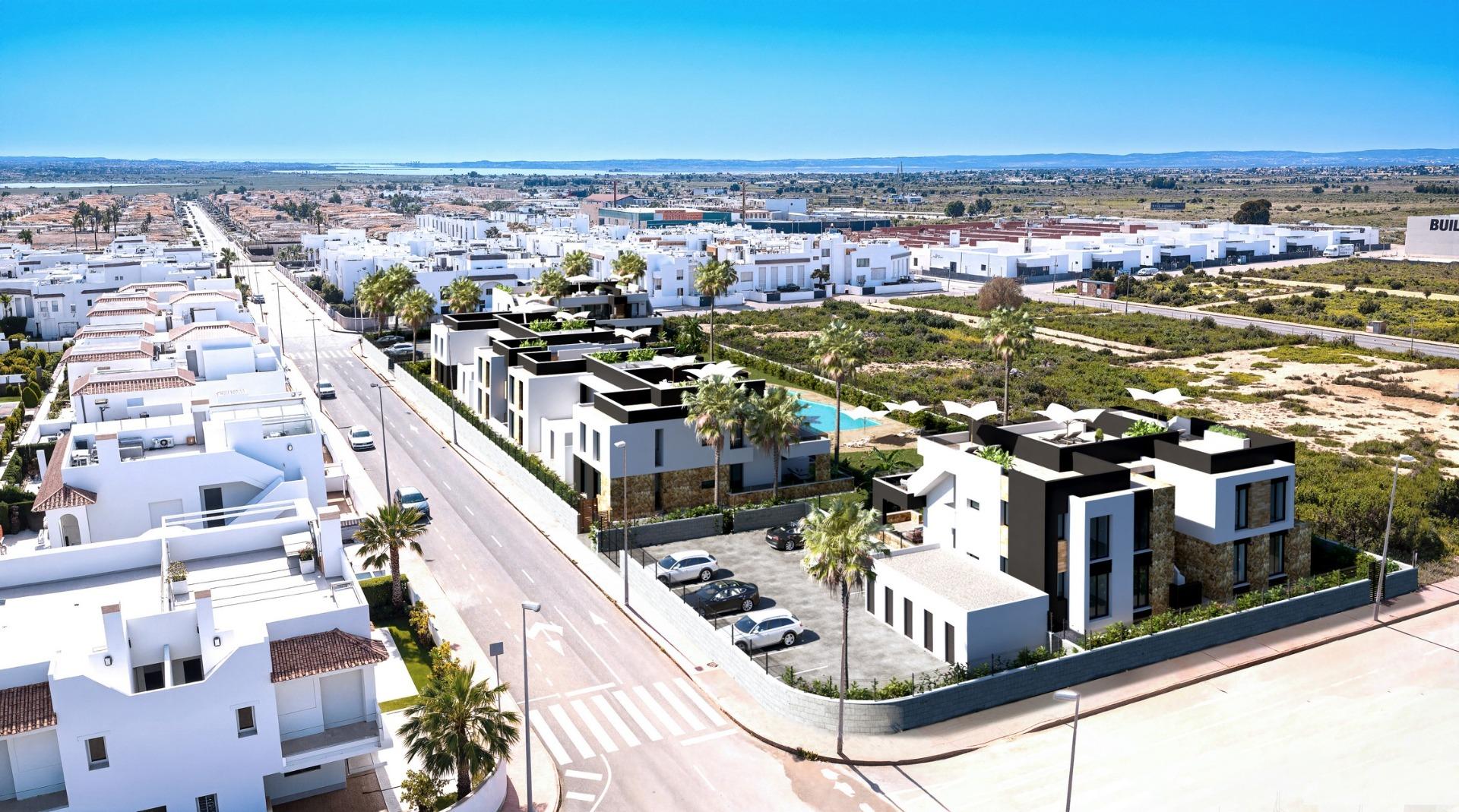 For sale - 2 Bedroom 2 Bathroom Bungalow in Rojales - Lo Marabú  - Alicante