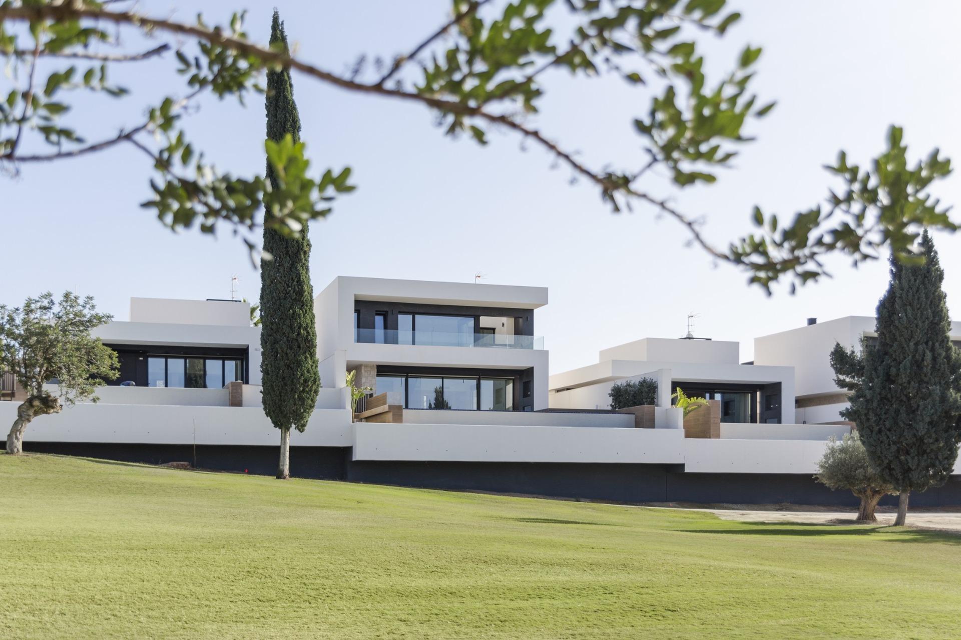 For sale - 3 Bedroom 3 Bathroom Villa in Algorfa - La Finca Golf  - Alicante