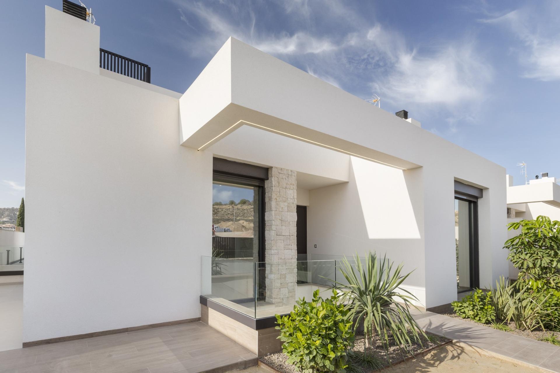 For sale - 3 Bedroom 2 Bathroom Villa in Algorfa - La Finca Golf  - Alicante