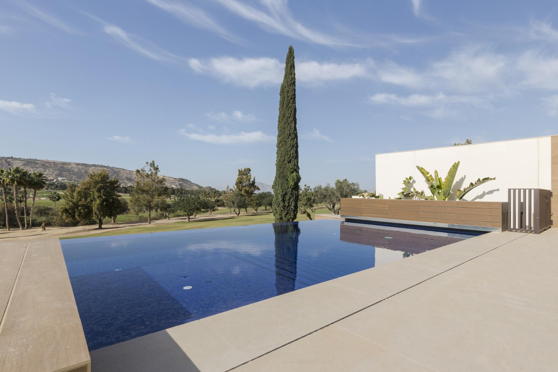 For sale - 3 Bedroom 2 Bathroom Villa in Algorfa - La Finca Golf  - Alicante