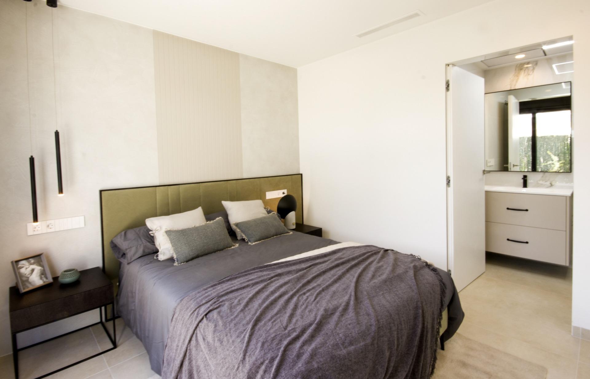 For sale - 3 Bedroom 3 Bathroom Villa in Rojales - Ciudad Quesada  - Alicante