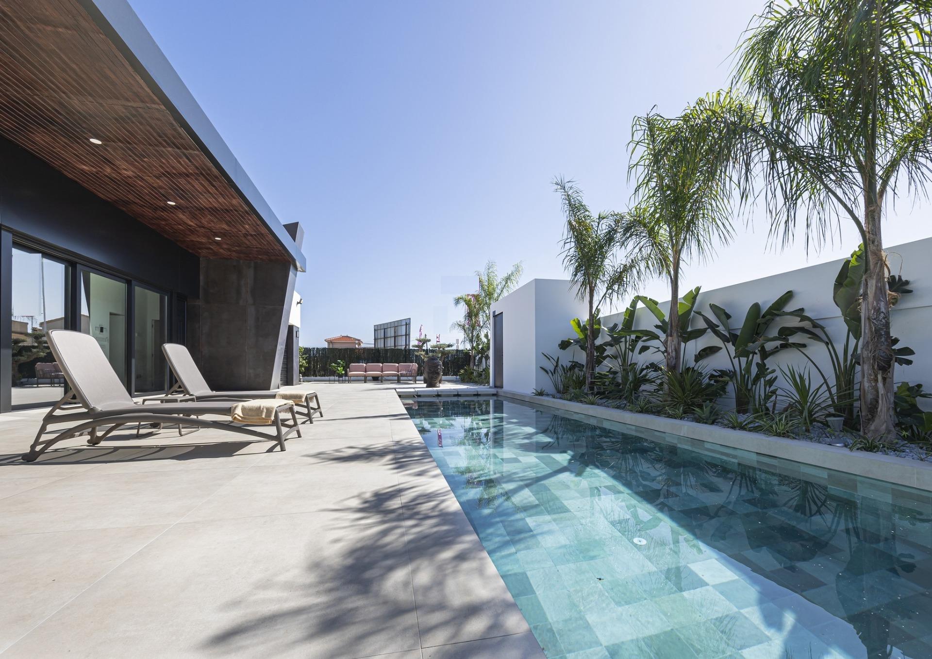 For sale - 3 Bedroom 3 Bathroom Villa in Rojales - Ciudad Quesada  - Alicante