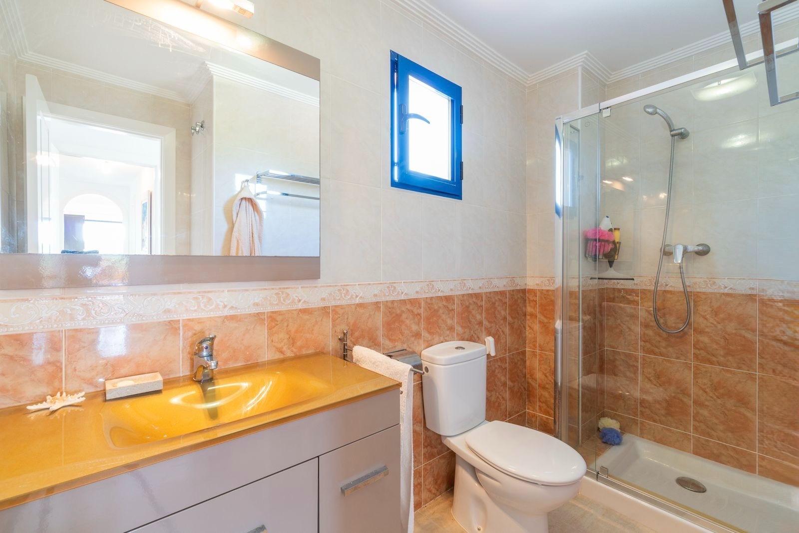 For sale - 2 Bedroom 2 Bathroom Apartment in Cabo Roig - Altos de Campoamor  - Alicante