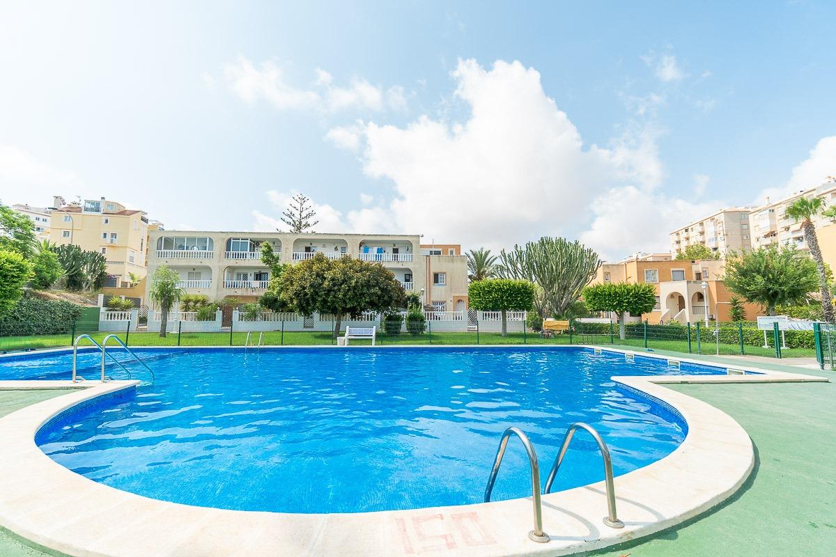 For sale - 1 Bedroom 1 Bathroom Apartment in Torrevieja - Torreblanca  - Alicante