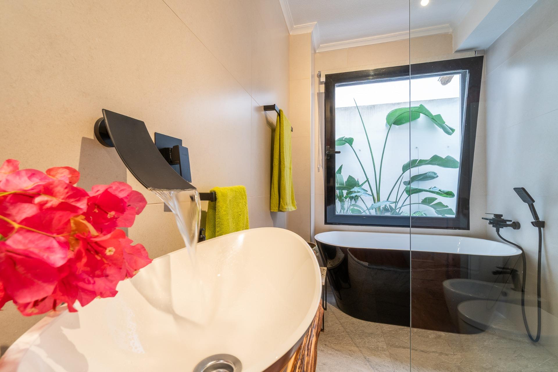 For sale - 2 Bedroom 2 Bathroom Apartment in Orihuela Costa - Playa Flamenca  - Alicante