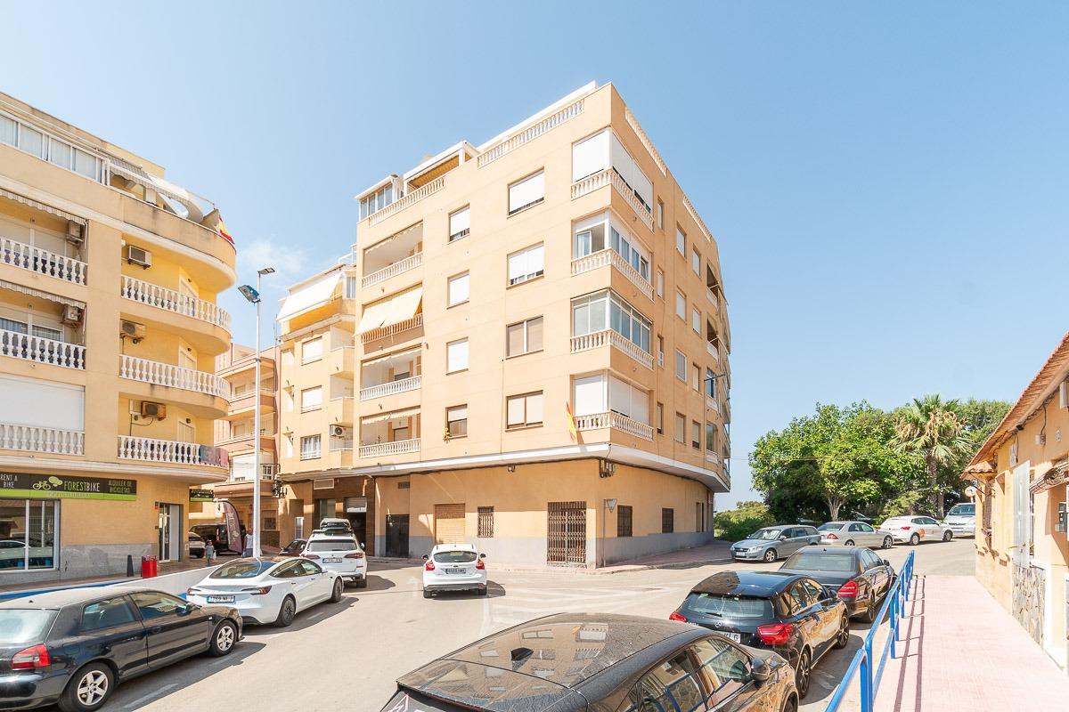 For sale - 1 Bedroom 1 Bathroom Apartment in La Mata - La Mata pueblo  - Alicante
