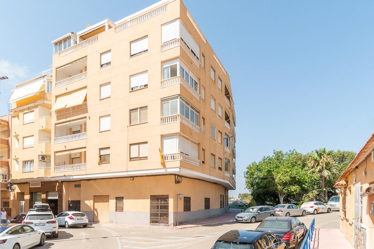 For sale - 1 Bedroom 1 Bathroom Apartment in La Mata - La Mata  - Alicante