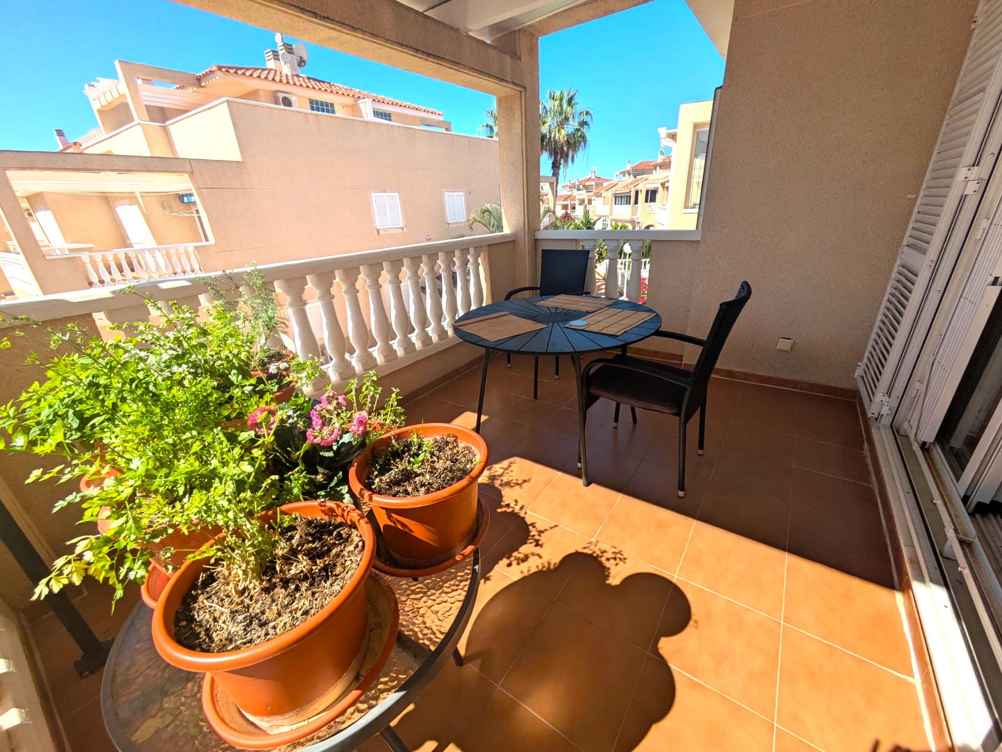 For sale - 3 Bedroom 2 Bathroom apartment in Playa Flamenca -  - Alicante