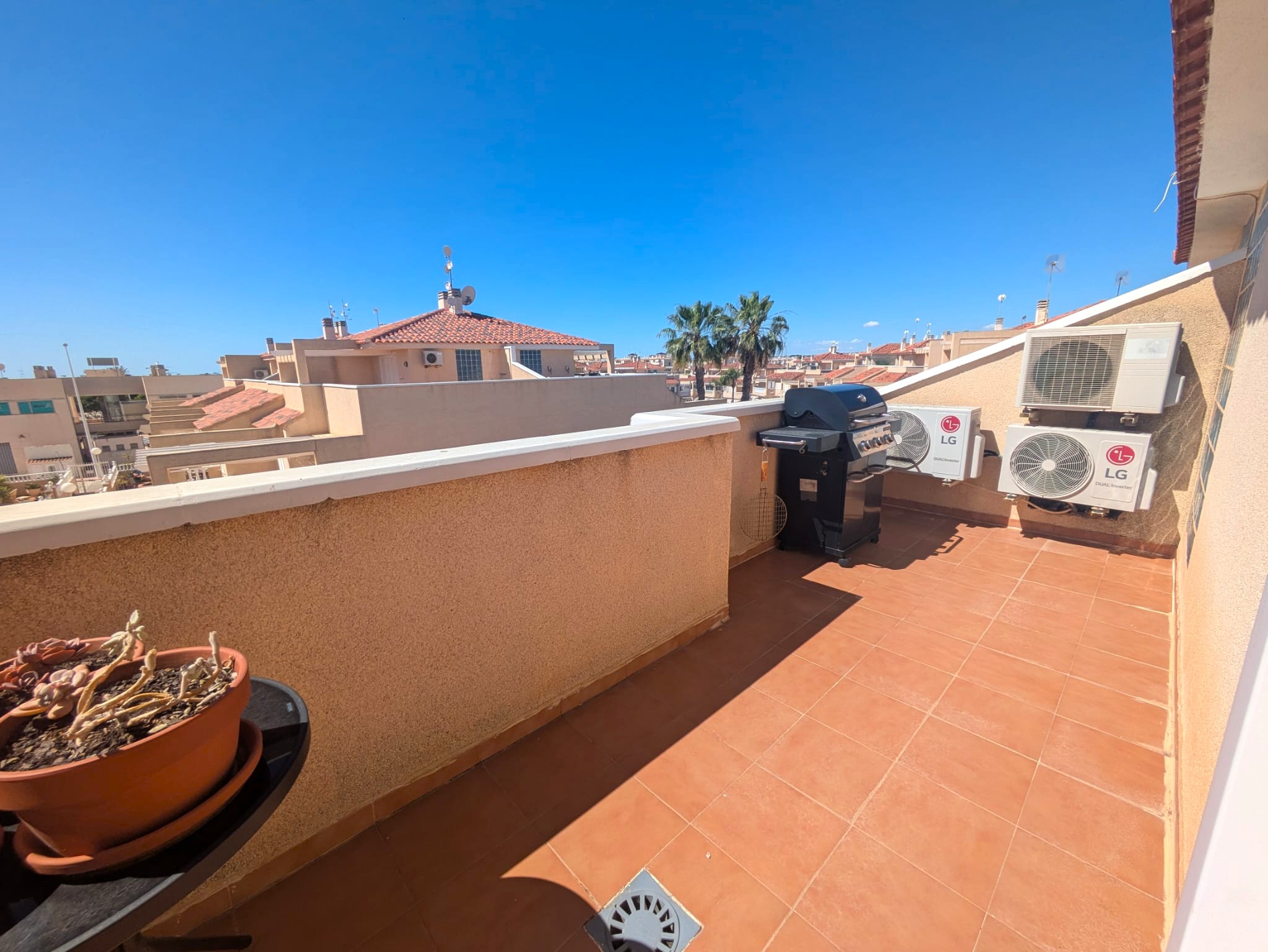For sale - 3 Bedroom 2 Bathroom apartment in Playa Flamenca -  - Alicante