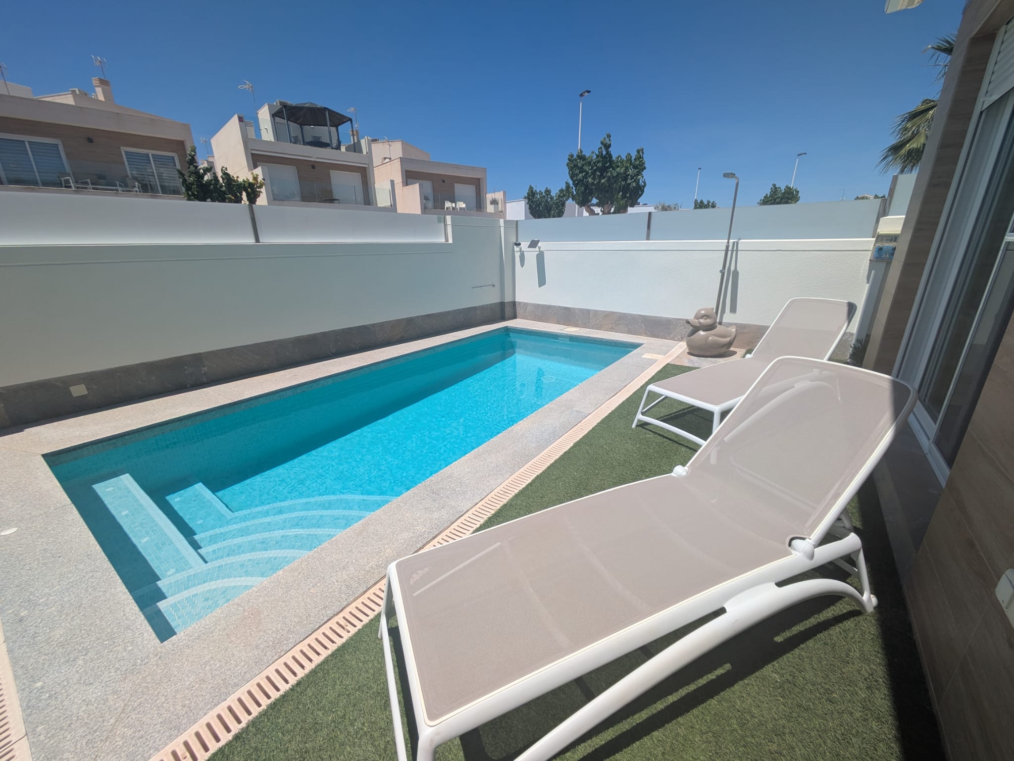 For sale - 3 Bedroom 2 Bathroom villa in San Pedro Del Pinatar -  - Murcia