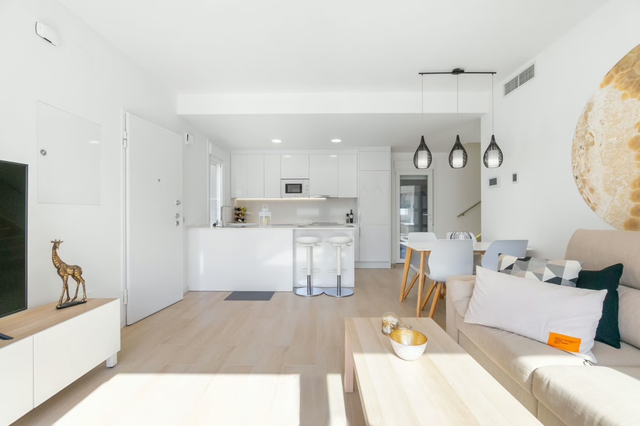 For sale - 3 Bedroom 2 Bathroom Villa in Pilar de la Horadada -  - Alicante