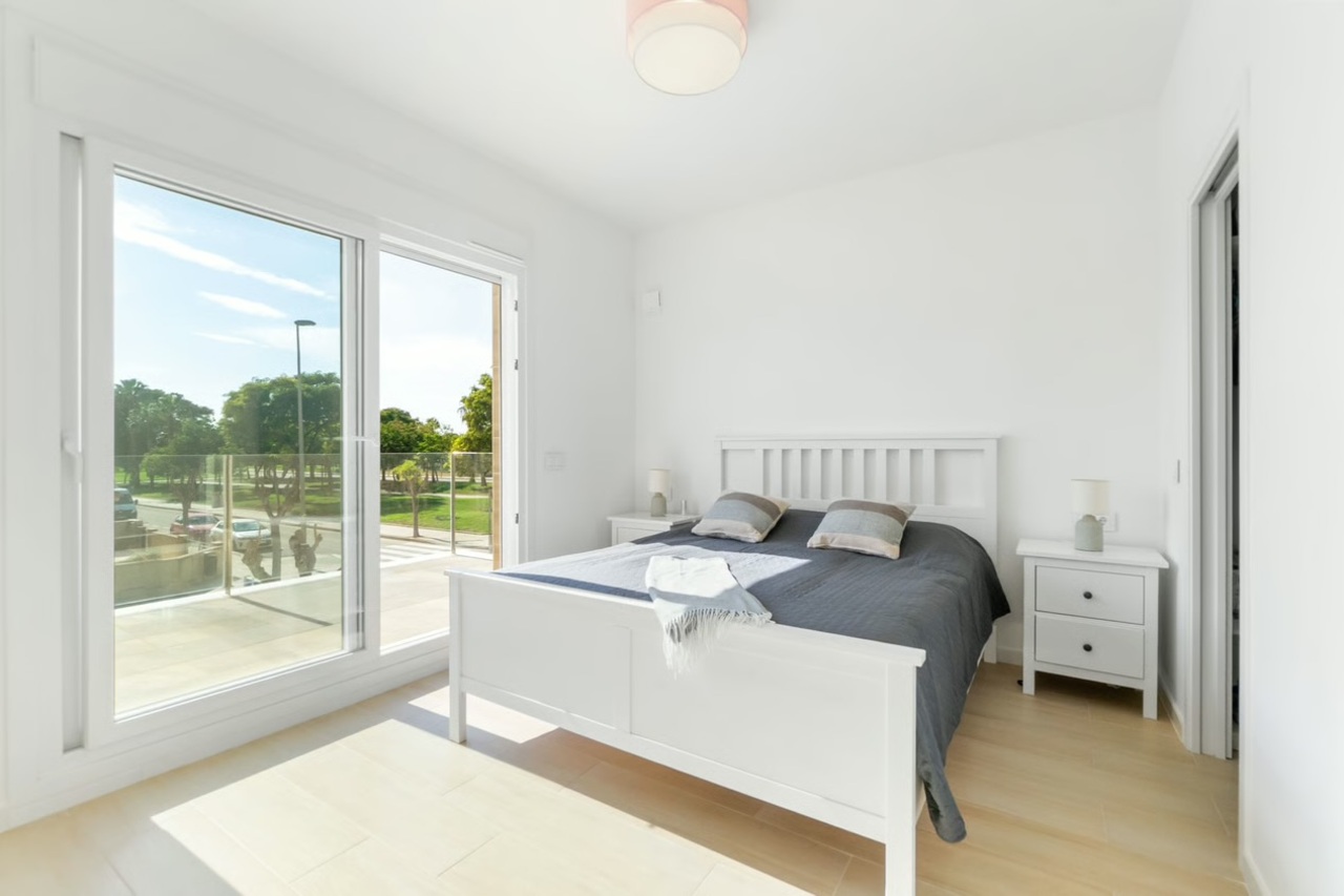 For sale - 3 Bedroom 2 Bathroom Villa in Pilar de la Horadada -  - Alicante
